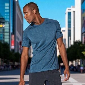 Lululemon Metal Vent Tech Short Sleeve in Poseidon / Hawk Blue Sz L